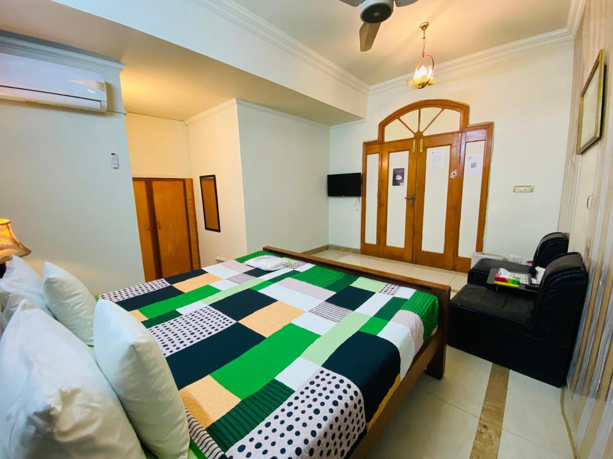 Fusion Lodge Islamabad Exterior photo